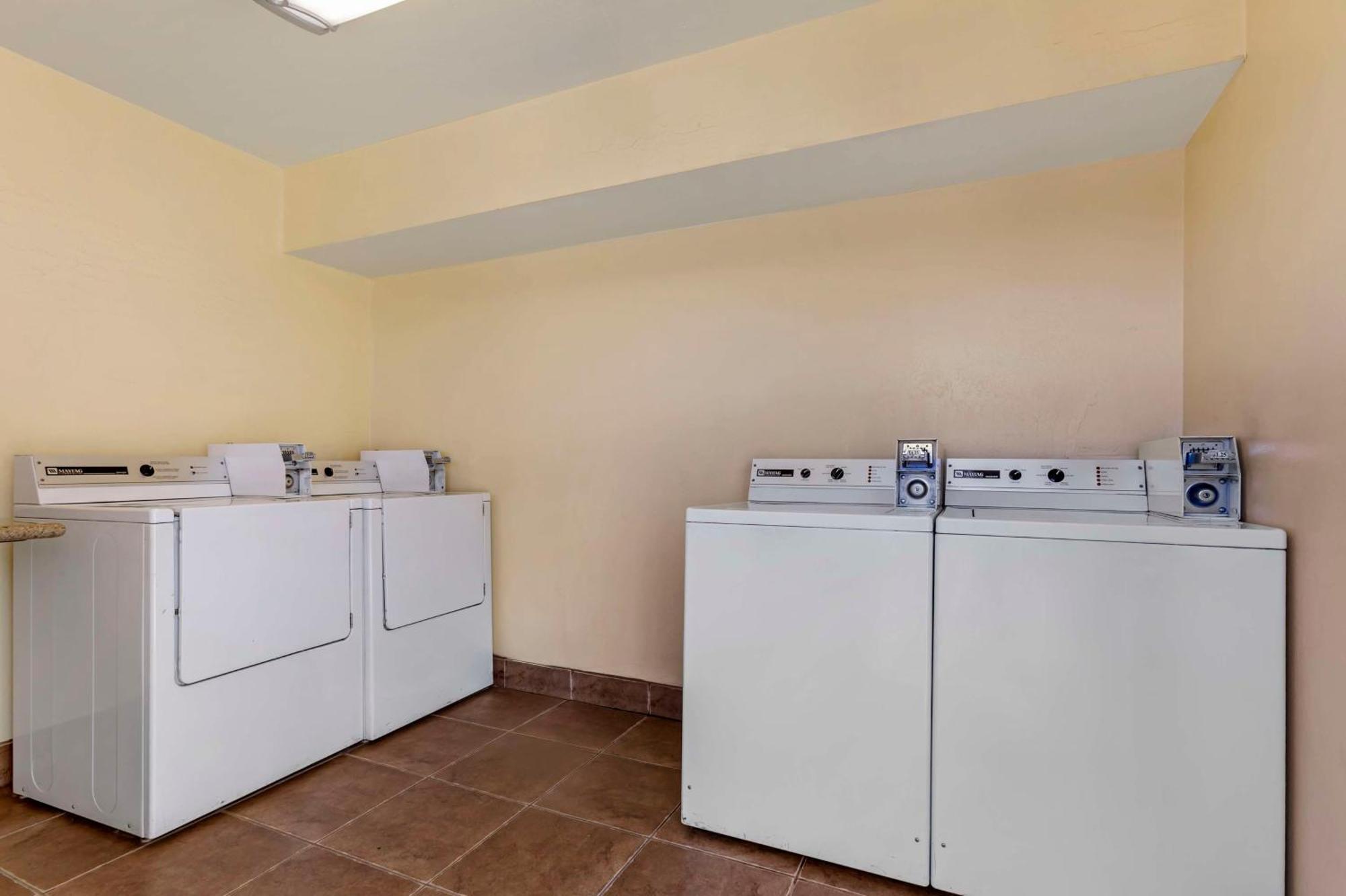 Best Western Desert Inn Safford Eksteriør billede